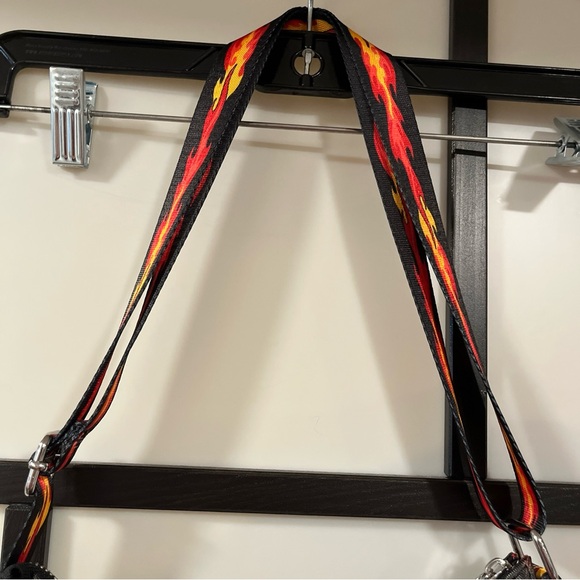 Stranger Things Hellfire Club Crossbody Bag Loungefly - Missing Tag - Picture 4 of 9